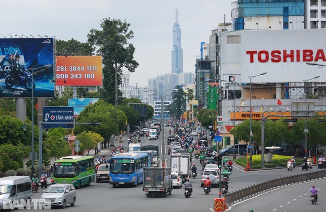 Giàu nhất nước nhưng người dân TP.HCM sở hữu xe hơi thua xa tỉnh lẻ