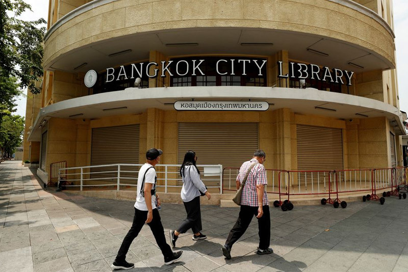 Điêu đứng vì Covid-19, Thái Lan áp phong tỏa Bangkok và 9 tỉnh