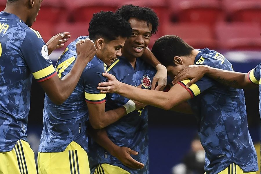 Video bóng đá Colombia 3-2 Peru: Rượt đuổi đau tim