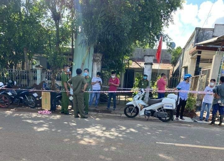 Án mạng ở Bà Rịa - Vũng Tàu, 2 mẹ con tử vong với vết cắt ở cổ