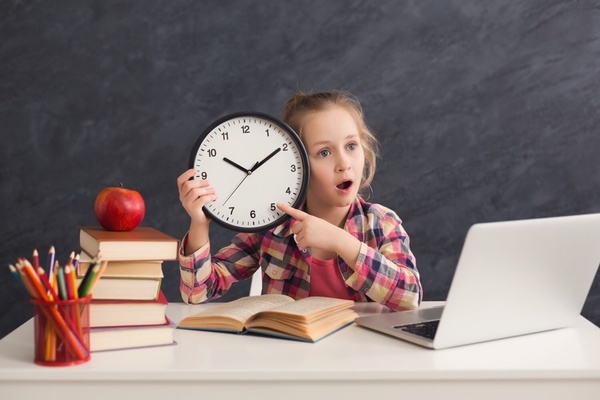 7 cách đơn giản dạy trẻ quản lý thời gian
