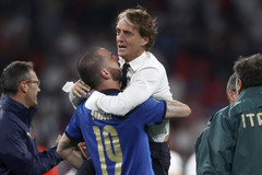 HLV Mancini: ‘Hơi tiếc cho Anh, nhưng Italy thật phi thường’
