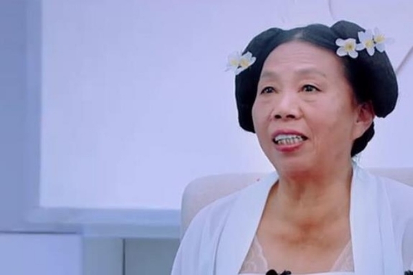 'Mỹ nhân gây... chết đứng' đổi đời ở tuổi U70 nhờ Châu Tinh Trì