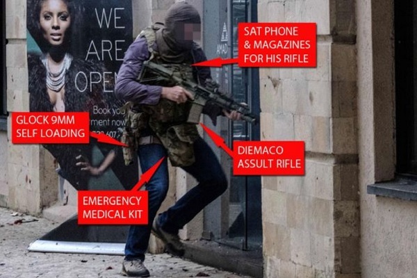 Những vũ khí độc đáo của đặc nhiệm chống khủng bố Anh