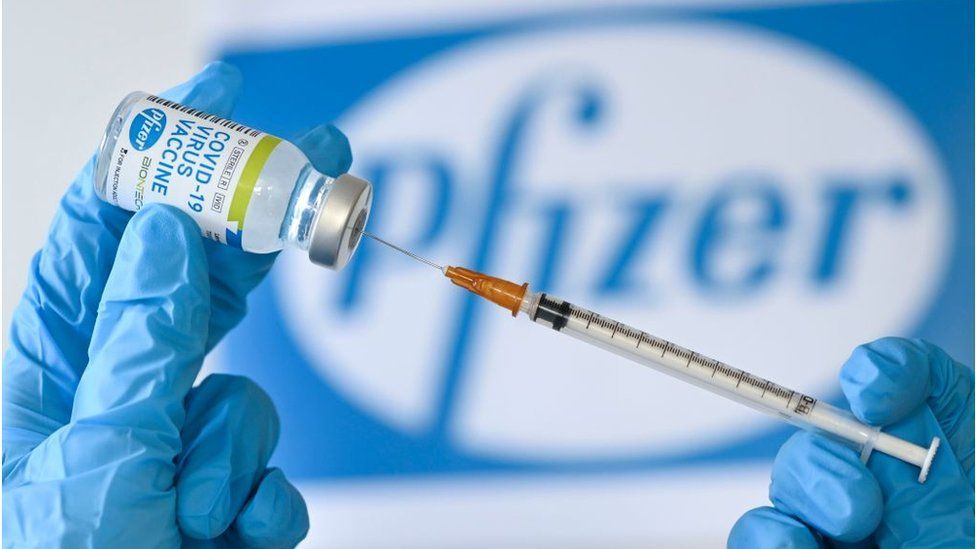 Bộ Y tế phân bổ vắc xin Pfizer cho các tỉnh thành, ưu tiên tiêm mũi 2