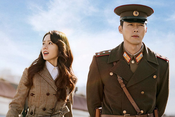 Fan mong đợi Hyun Bin và Son Ye Jin đóng phần 2 của 'Hạ cánh nơi anh'