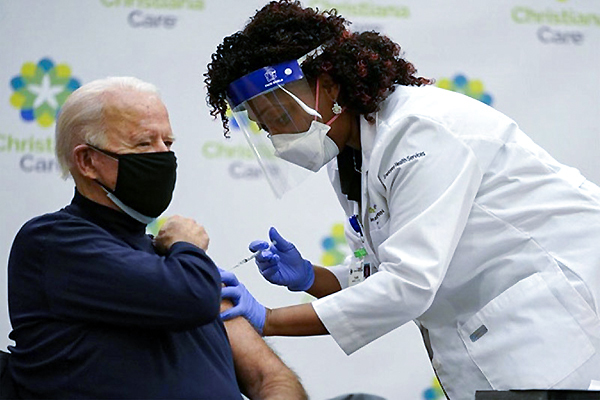 Lí do số ca mắc Covid-19 ở Mỹ tăng vọt trở lại