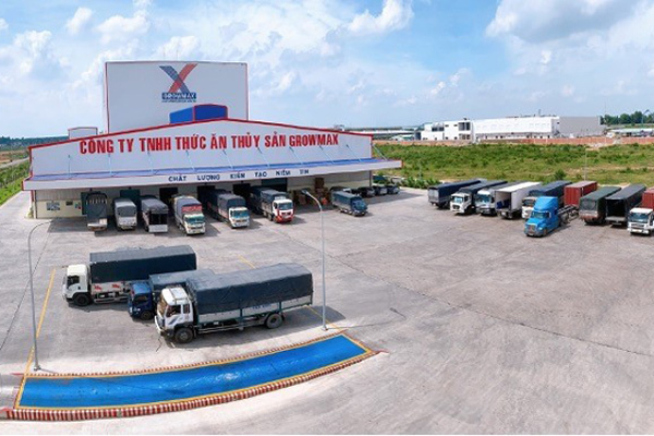 Thức ăn nuôi tôm GrowMax cam kết không tăng giá trong dịch Covid-19