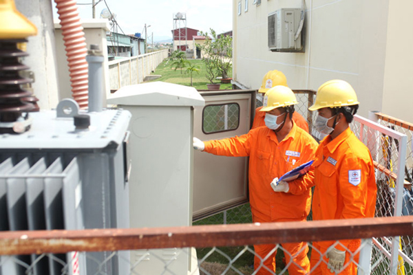 Ngành điện miền Nam đảm bảo điện phục vụ chống dịch Covid-19