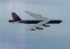 Video B-52 Mỹ áp sát không phận, Nga điều máy bay lên ‘hộ tống’