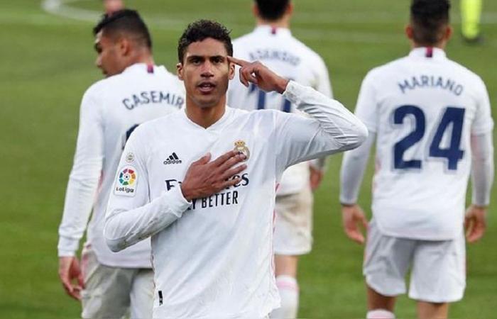 MU trả lương Varane 12 triệu euro/năm, hơn gấp đôi Real Madrid