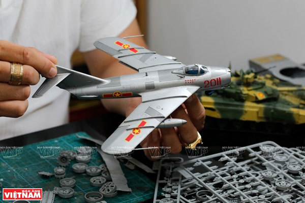 Vietnam’s military history reappears through scale models