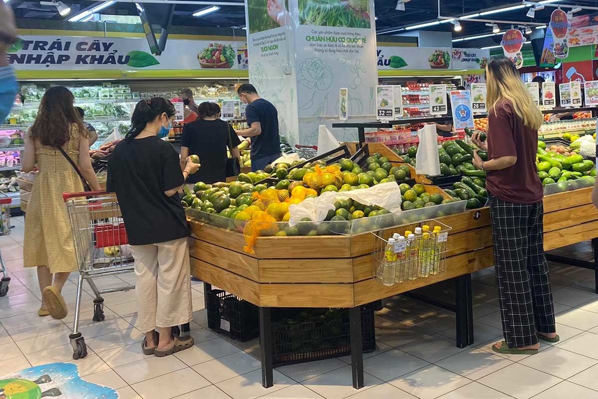 Khánh Hòa hướng dẫn khẩn về hàng thiết yếu sau vụ 'công nhân mua bánh mỳ'
