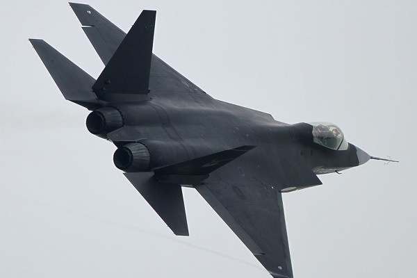 Điểm yếu trên chiến cơ tàng hình Trung Quốc