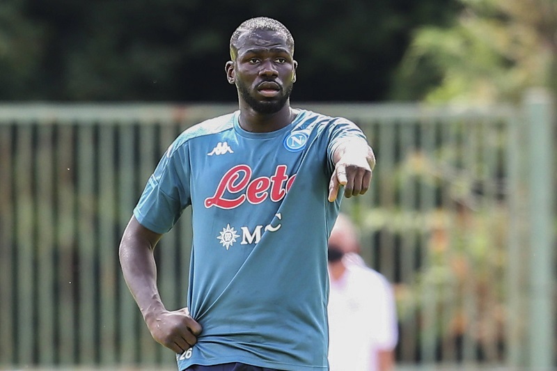 MU bất ngờ trả giá 30 triệu euro mua Kalidou Koulibaly