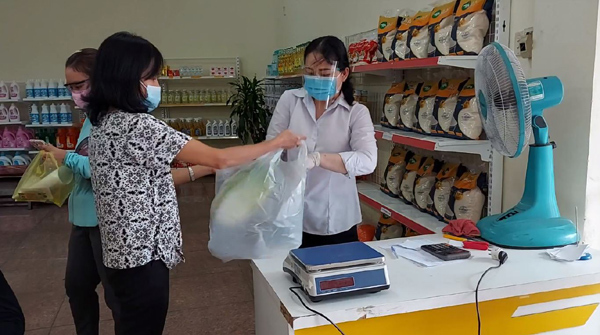 Vietnam Post mở gần 500 điểm bán hàng bình ổn giá các tỉnh phía Nam