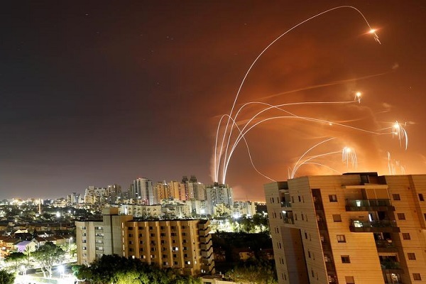 Lebanon nã tên lửa, Israel dập pháo đáp trả