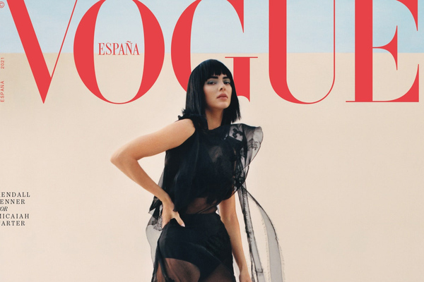 Kendall Jenner diện đồ xuyên thấu lên bìa Vogue