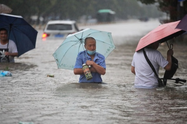 Những hình ảnh thảm khốc mưa lũ hoành hành Trung Quốc