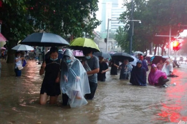 Mưa lũ ‘nghìn năm có một’ ở Trung Quốc, hàng triệu người chịu ảnh hưởng