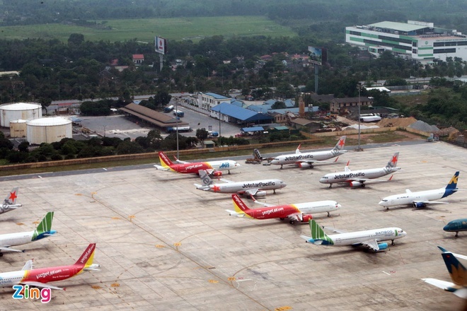 Cổ phiếu công ty vận hành 22 sân bay Việt Nam bị dừng giao dịch