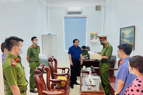 Bắt cán bộ Kho bạc ở Thanh Hóa gây thiệt hại gần 1 tỷ đồng