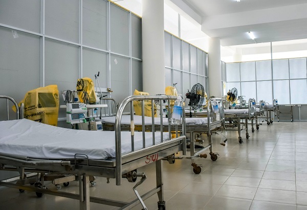 Ca Covid-19 cộng đồng tăng, Đà Nẵng khẩn trương dựng bệnh viện dã chiến