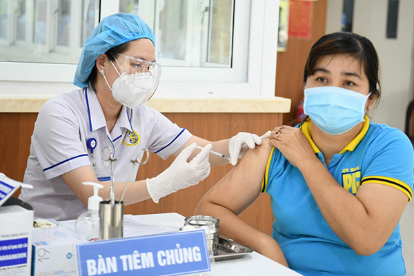 17h ngày 23/7: Quỹ vắc xin tăng thêm 4 tỷ, đạt 8.229 tỷ đồng