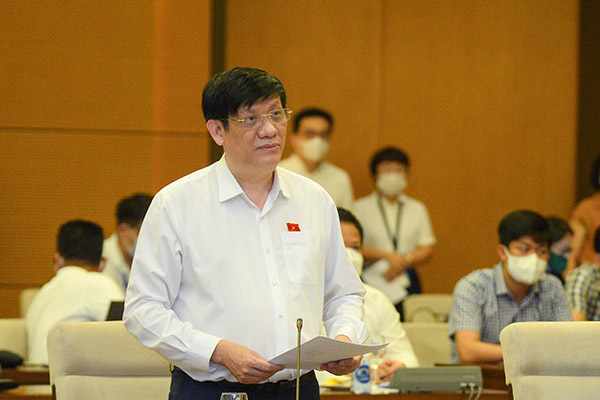 Chính phủ đề xuất cơ chế đặc biệt mua sắm vắc xin, thiết bị y tế