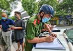 Ngày thứ 4 giãn cách, Hà Nội xử phạt hơn 800 trường hợp vi phạm phòng chống dịch