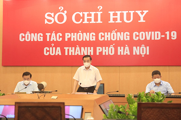 Thị sát nhiều tuyến phố, Chủ tịch Hà Nội chỉ đạo loạt vấn đề “nóng”