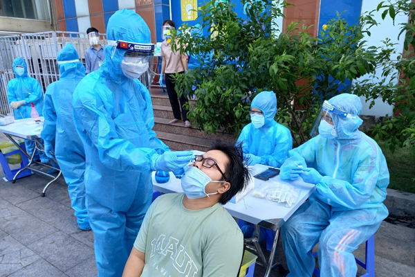 Sáng 25/7 thêm 3.979 ca Covid-19, Việt Nam tiêm hơn 4,5 triệu liều