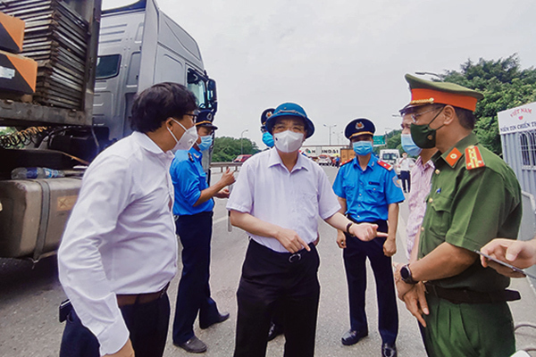 Chủ tịch Hà Nội yêu cầu mở thêm 