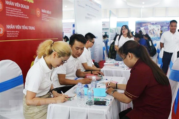 COVID stalls personnel hiring, but demand set to zoom: employment firm