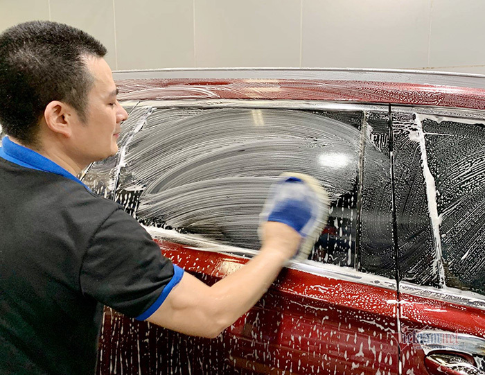 Sai lầm dễ mắc phải khi tự rửa ô tô tại nhà