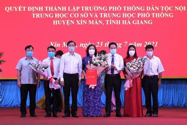 Hà Giang thành lập trường PTDT nội trú tại các huyện Hoàng Su Phì, Xín Mần, Bắc Mê và Đồng Văn