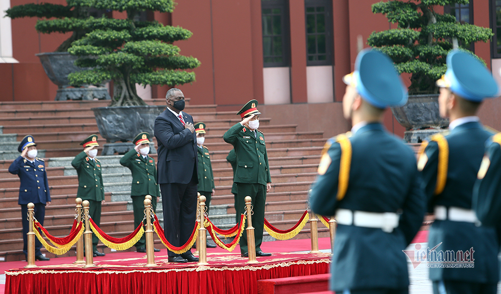 Thượng tướng Phan Văn Giang chủ trì lễ đón Bộ trưởng Quốc phòng Hoa Kỳ