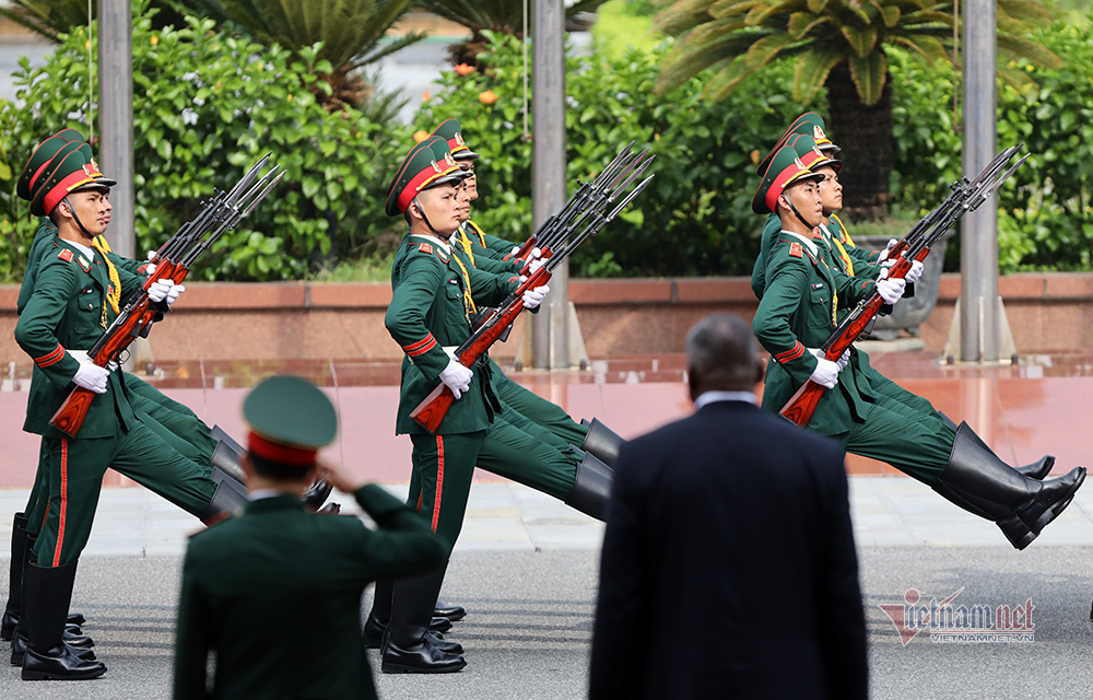 Thượng tướng Phan Văn Giang chủ trì lễ đón Bộ trưởng Quốc phòng Hoa Kỳ