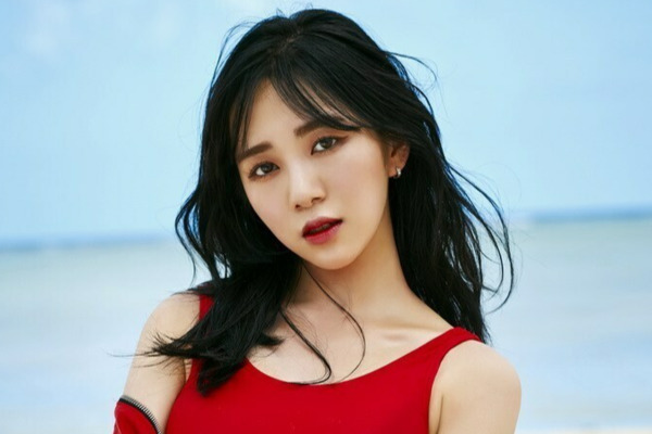 Ca sĩ Kwon Mina tự sát lần 2 bất thành