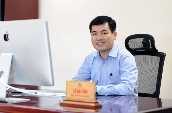 Viet Solutions helps startups amid difficulties