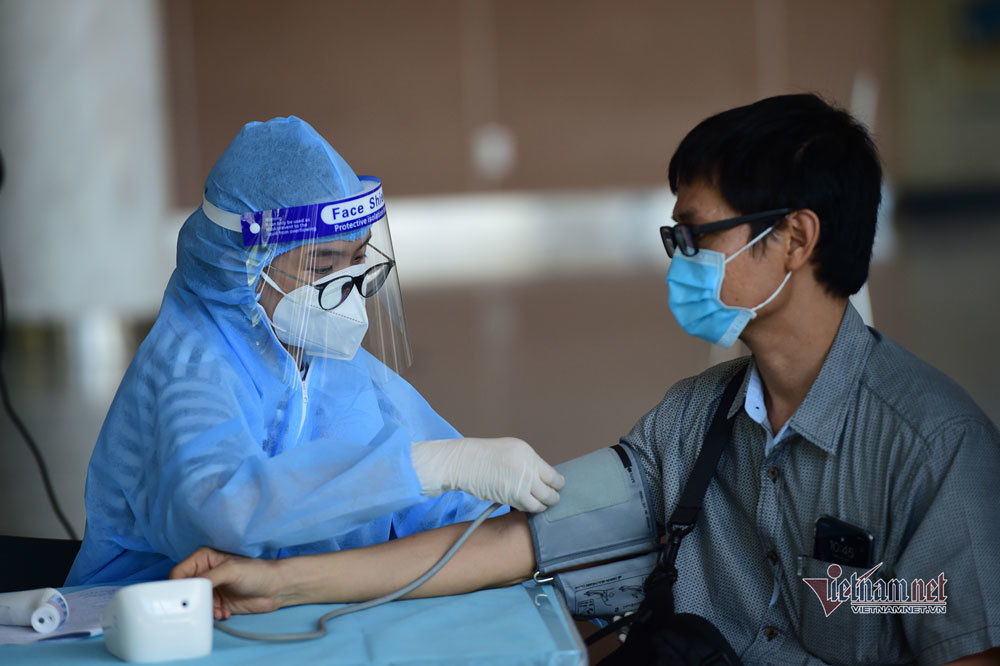 17h ngày 30/7: Quỹ vắc xin tăng thêm 3 tỷ, đạt 8.421 tỷ đồng