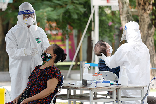 30.000 người ở Hà Nội được xét nghiệm miễn phí để sàng lọc Covid-19