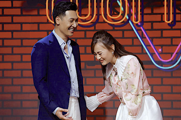 Phương Oanh, Mạnh Trường tái hiện 'lầy lội' phiên bản Hương vị tình thân