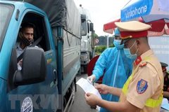 Trade Ministry wants provinces to add drivers to vaccination priority list