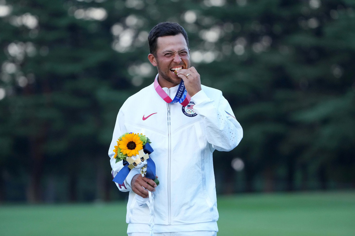 Xander Schauffele và chiếc HCV của tình yêu gia đình
