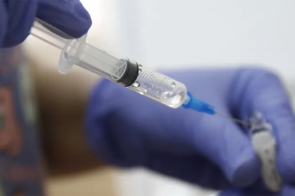 Việt Nam nhận thêm 415.000 liều vắc xin AstraZeneca