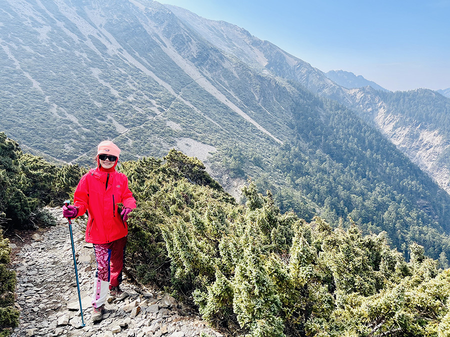 Nữ tiến sĩ từng chinh phục 15 đỉnh núi để thử thách bản thân