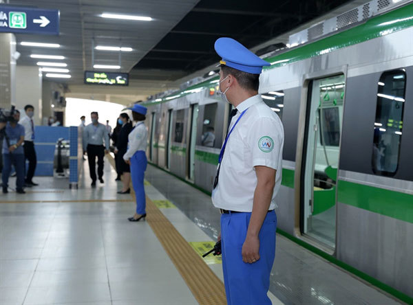 Transport department announces Cat Linh-Ha Dong metro fares