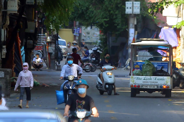 Bên trong khu phong toả phường Chương Dương - Hà Nội