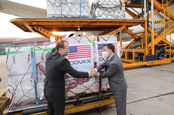 Vietnam, HCM City receive high level of international support in pandemic fight